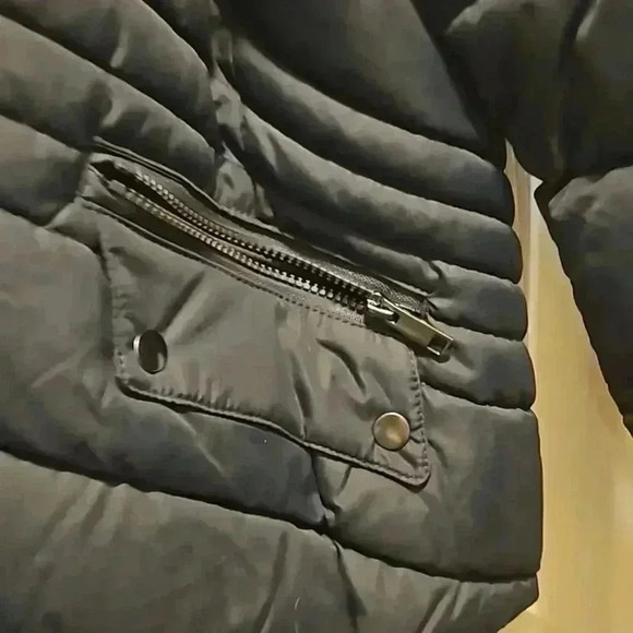 Marilyn & Me Coat - Picture 9 of 10